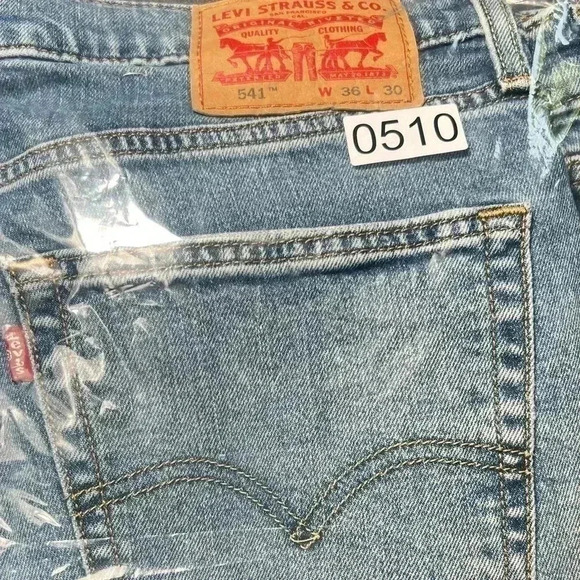 Levi's Men's 541 Size 36X27 - Picture 6 of 12